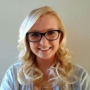 Meet your Posher, Lauren